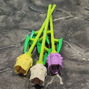 Lego Floral Building Set with Cream, Yellow, and Purple Blooms